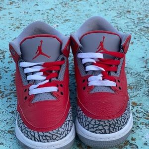 Air Jordan 3’s retro red cement
